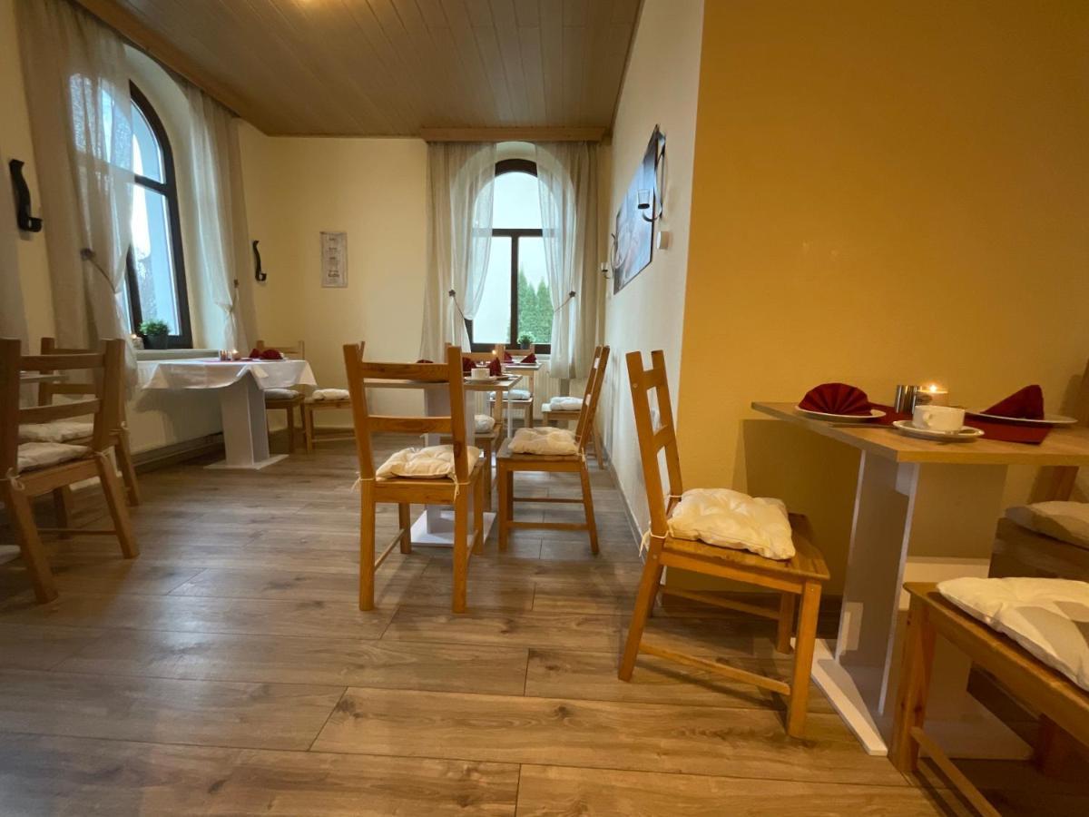 Pension Lindenhof Дрезден Экстерьер фото