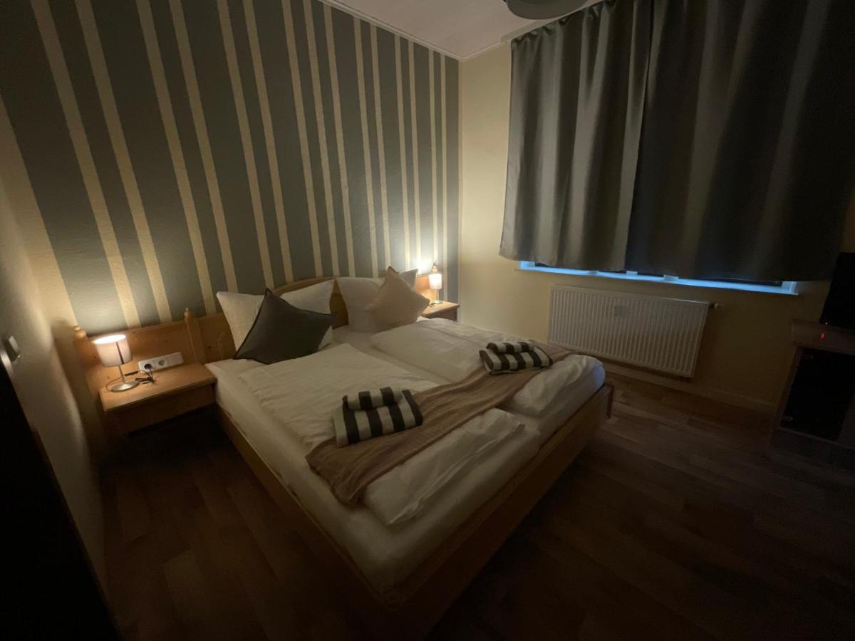 Pension Lindenhof Дрезден Экстерьер фото